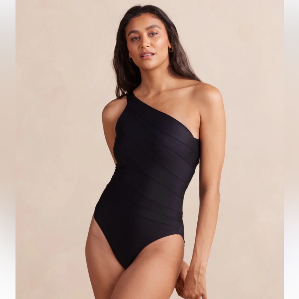 Summersalt The Sidestroke Black One piece Swimsuit Size 12